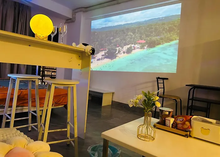 Beach Seaview Jomtien-Tub, Projector, High Speed Wi-Fi