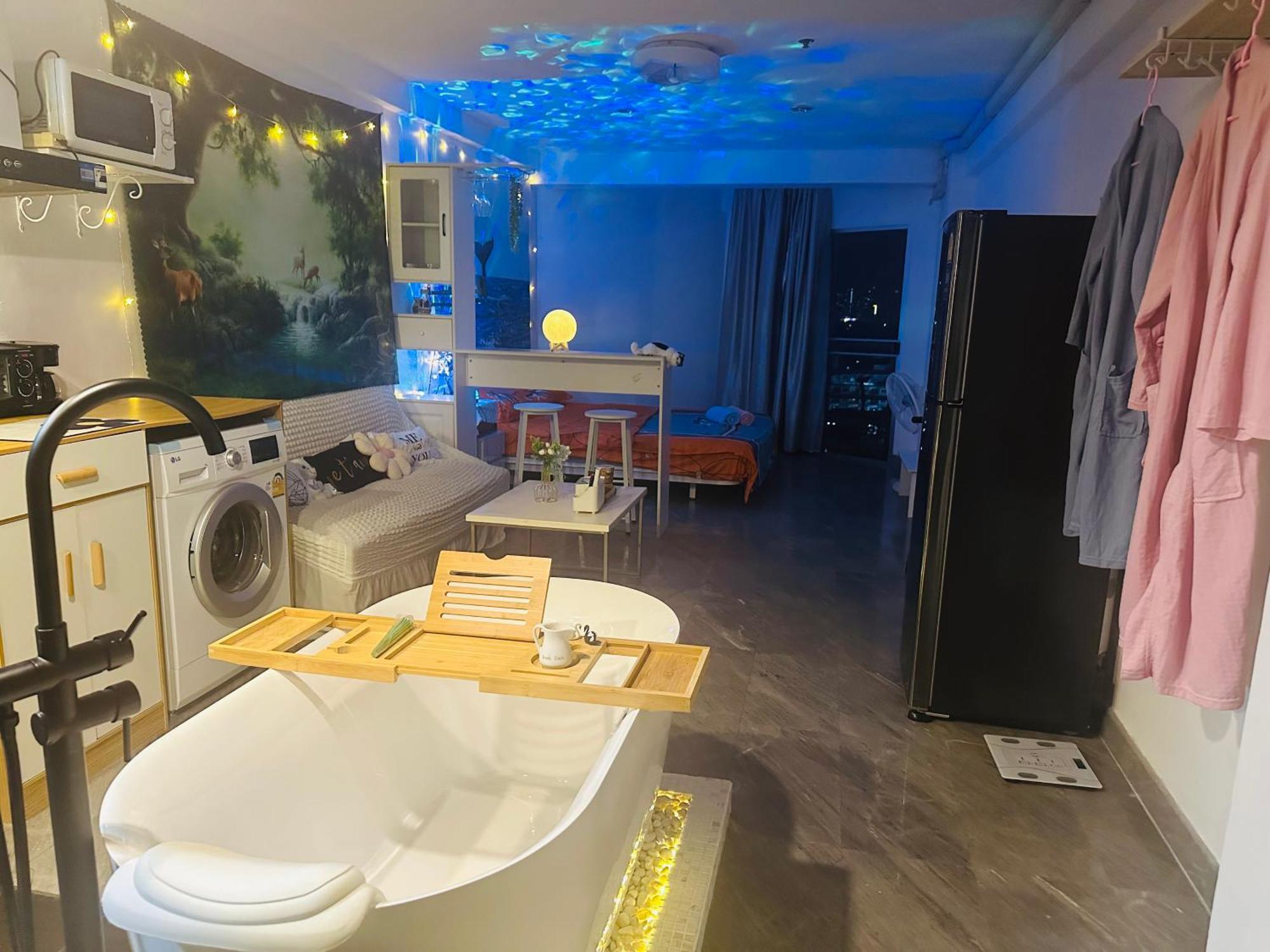 Seaview Jomtien-tub, Projector, High Speed Wi-fi Appartement Jomtien Beach
